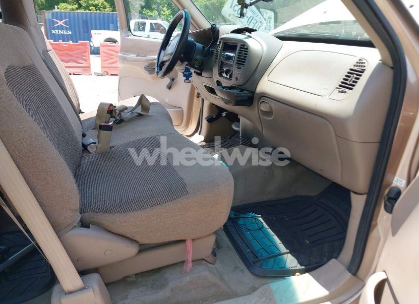 Photo 5 of 1997 Ford F-150 STANDARD/XL/XLT (VIN 1FTDX1721VNA45906)