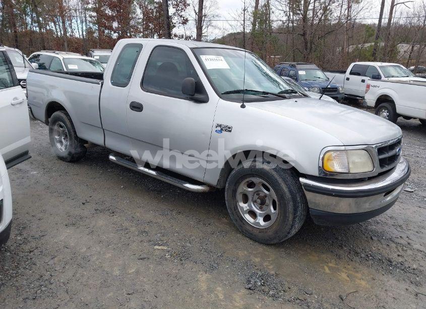 1997 Ford F-150 STANDARD/XL/XLT (VIN 1FTDX1722VNA31321) main photo