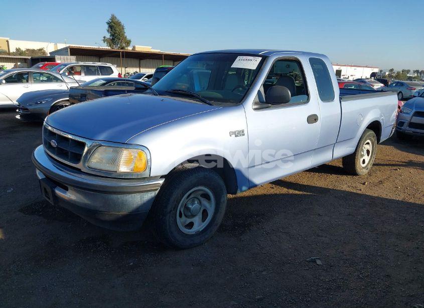 Photo 2 of 1997 Ford F-150 STANDARD/XL/XLT (VIN 1FTDX1728VKB95142)