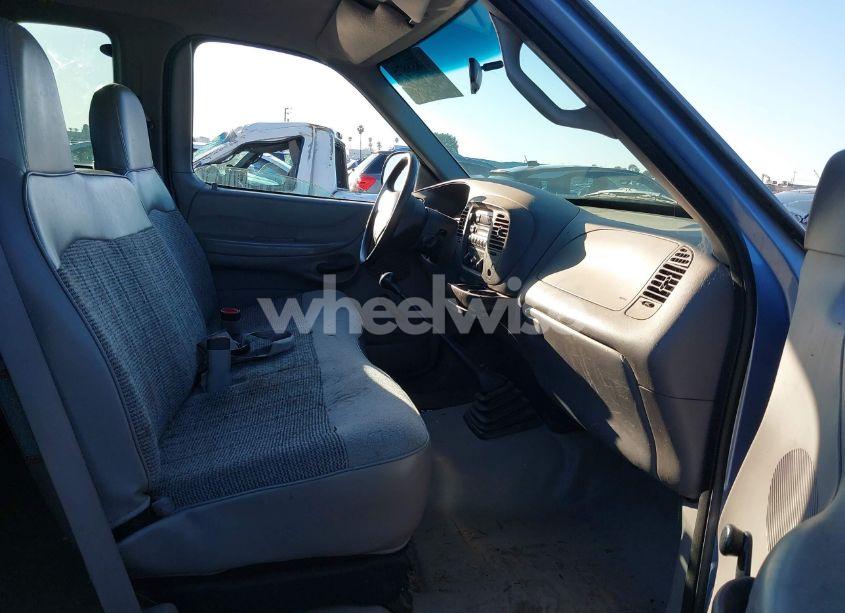 Photo 5 of 1997 Ford F-150 STANDARD/XL/XLT (VIN 1FTDX1728VKB95142)