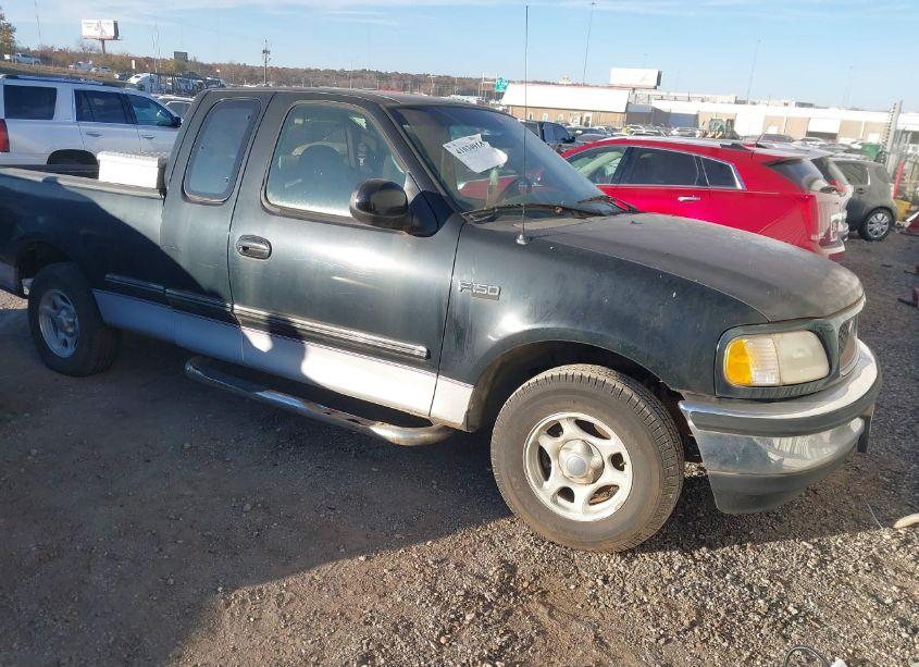 1997 Ford F-150 LARIAT/STANDARD/XL/XLT (VIN 1FTDX1761VKC73960) main photo