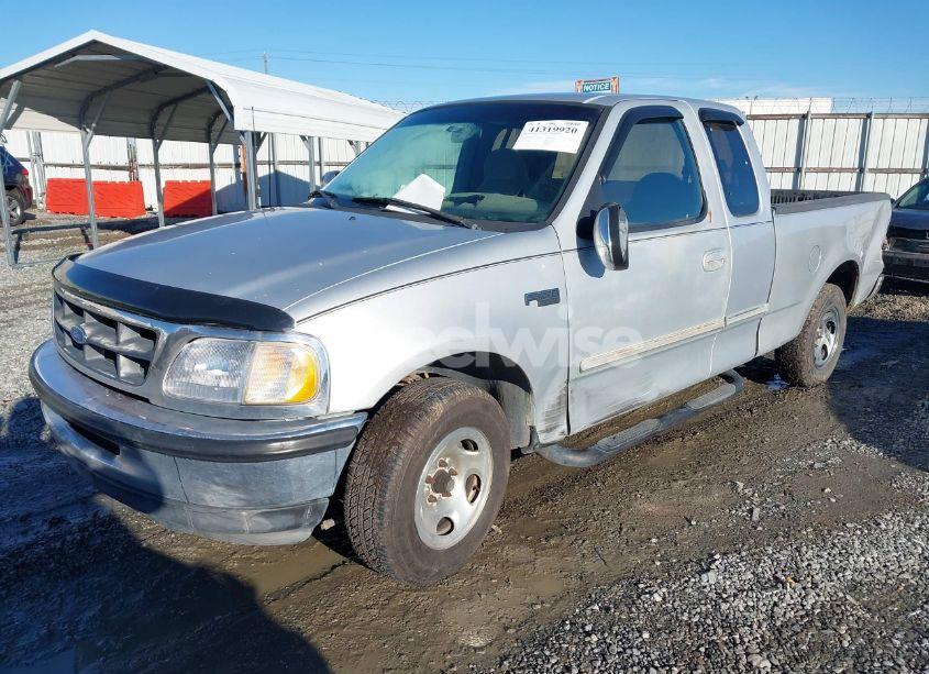 Photo 6 of 1997 Ford F-150 LARIAT/STANDARD/XL/XLT (VIN 1FTDX1762VNA40037)