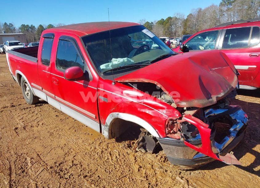 1997 Ford F-150 LARIAT/STANDARD/XL/XLT (VIN 1FTDX1764VKB19789) main photo