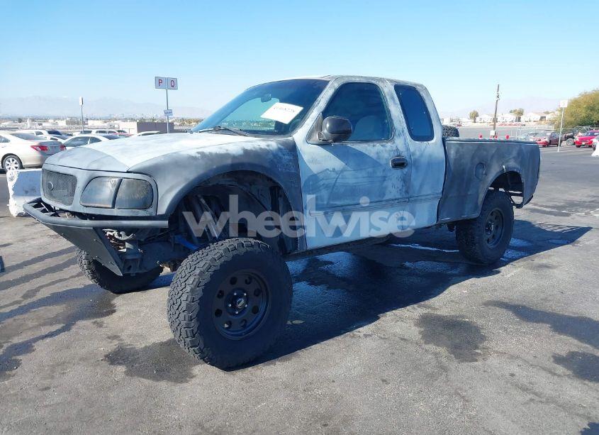 Photo 2 of 1997 Ford F-150 LARIAT/STANDARD/XL/XLT (VIN 1FTDX1764VKD56203)