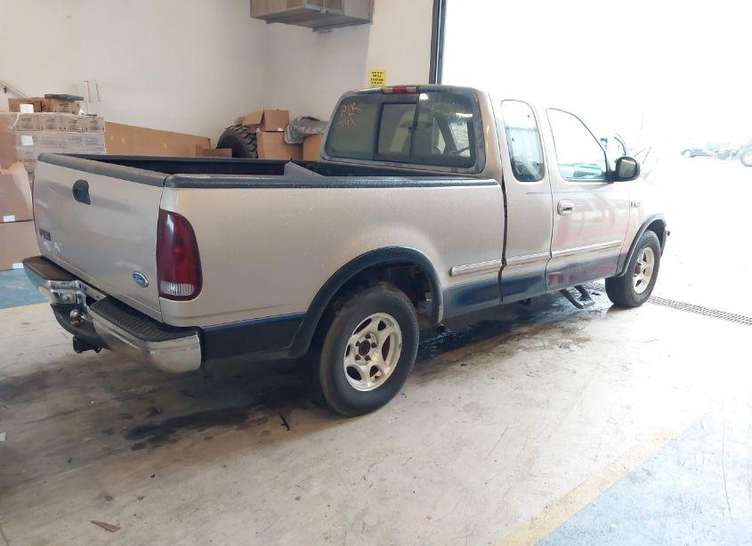 Photo 4 of 1997 Ford F-150 LARIAT/STANDARD/XL/XLT (VIN 1FTDX1767VNB07716)