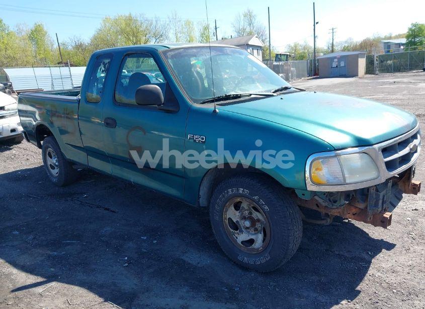 1997 Ford F-150 LARIAT/STANDARD/XL/XLT (VIN 1FTDX1768VNA88478) main photo