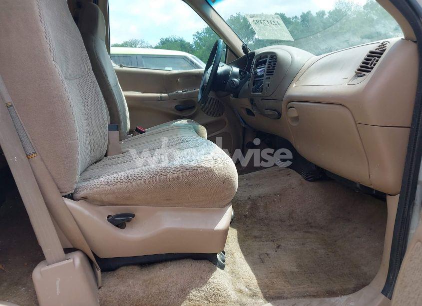 Photo 5 of 1997 Ford F-150 LARIAT/STANDARD/XL/XLT (VIN 1FTDX1768VNC93329)