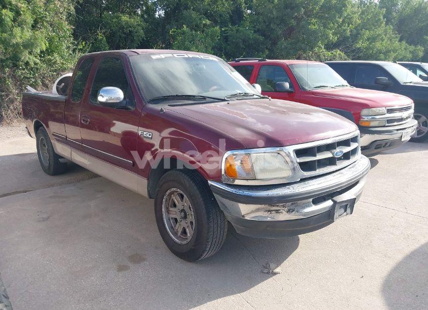 1997 Ford F-150 LARIAT/STANDARD/XL/XLT (VIN 1FTDX17W0VNC29902) main photo