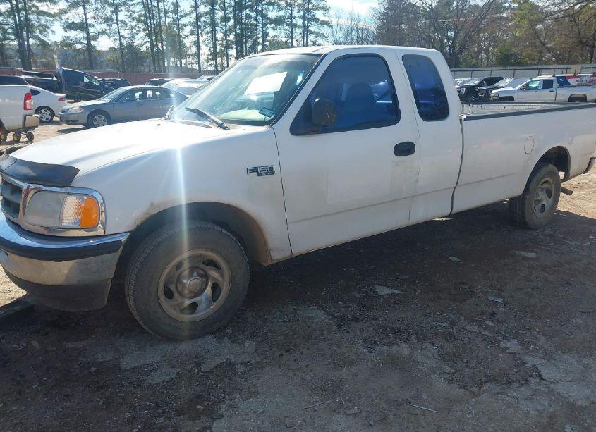 Photo 2 of 1997 Ford F-150 LARIAT/STANDARD/XL/XLT (VIN 1FTDX17W7VKB93188)