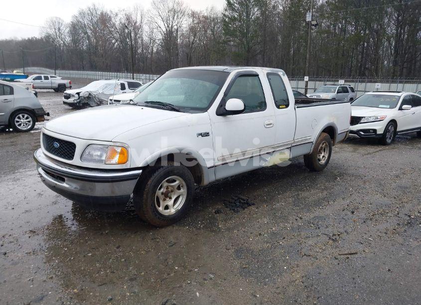 Photo 2 of 1997 Ford F-150 LARIAT/STANDARD/XL/XLT (VIN 1FTDX17W8VNC49136)