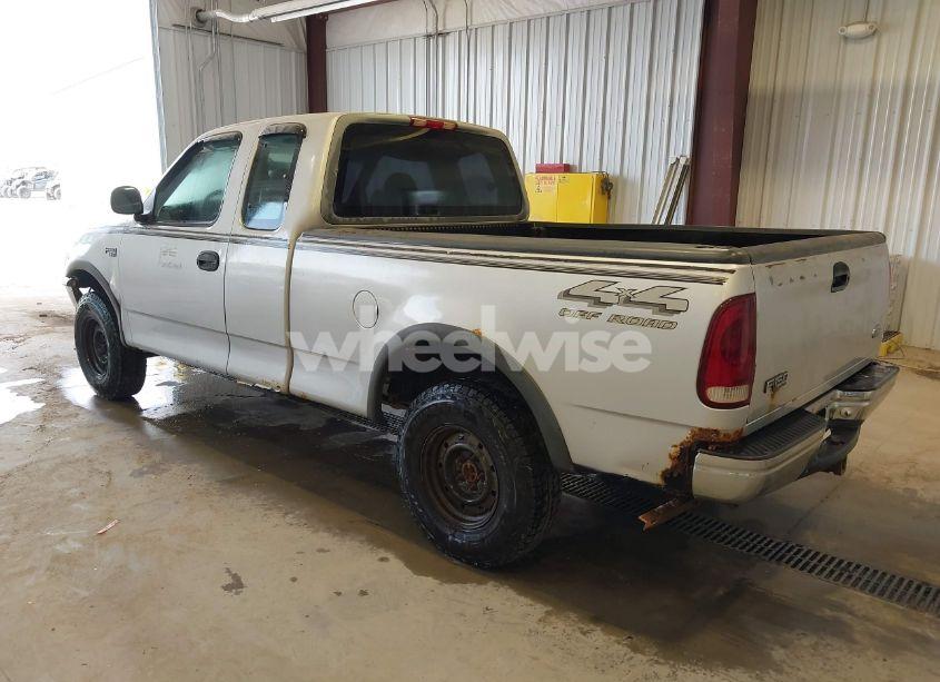 Photo 3 of 1997 Ford F-150 LARIAT/XL/XLT (VIN 1FTDX1863VKB10077)