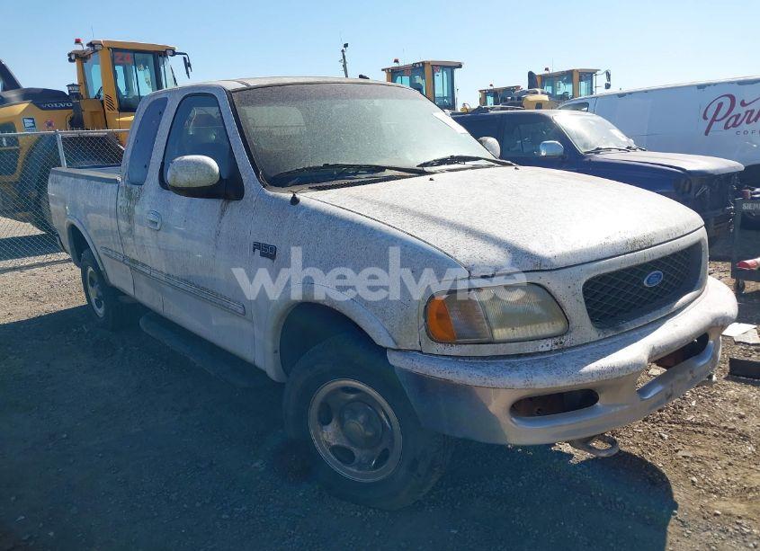 1997 Ford F-150 LARIAT/XL/XLT (VIN 1FTDX1867VNA20509) main photo