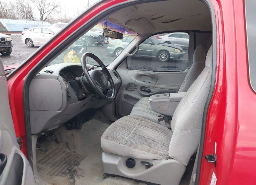 Photo 5 of 1997 Ford F-150 LARIAT/XL/XLT (VIN 1FTDX18W0VNB61843)