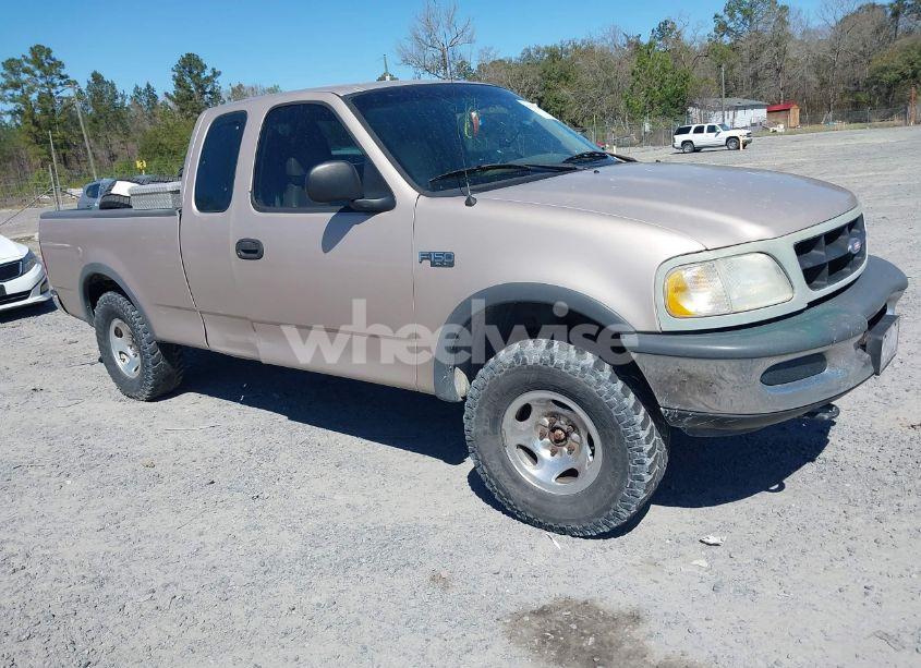 1997 Ford F-150 LARIAT/XL/XLT (VIN 1FTDX18W0VNC60226) main photo