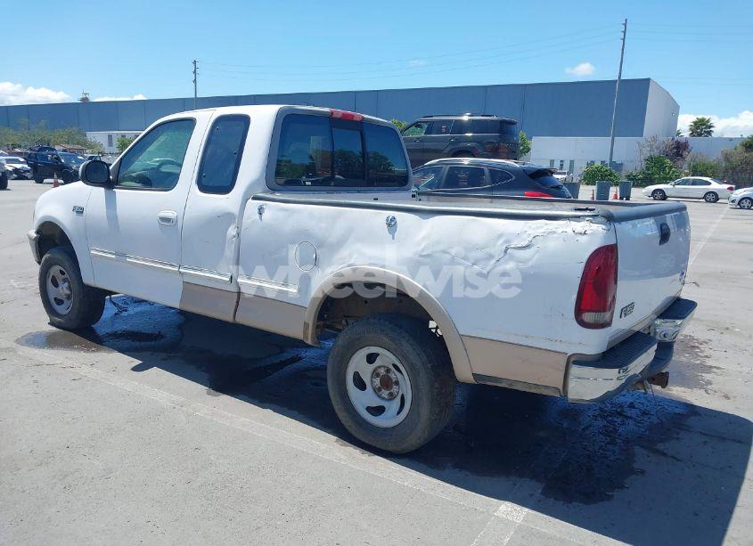 Photo 3 of 1997 Ford F-150 LARIAT/XL/XLT (VIN 1FTDX18W5VKC31760)