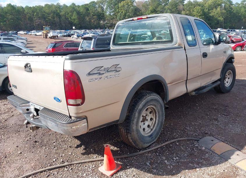 Photo 4 of 1997 Ford F-150 LARIAT/XL/XLT (VIN 1FTDX18W6VNB57439)