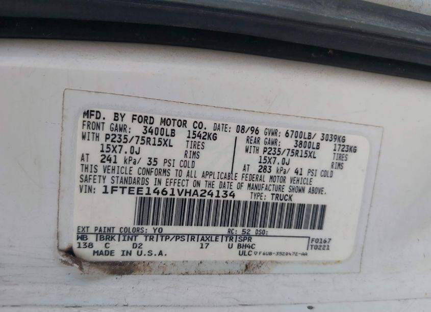 Photo 9 of 1997 Ford E-150 STANDARD (VIN 1FTEE1461VHA24134)