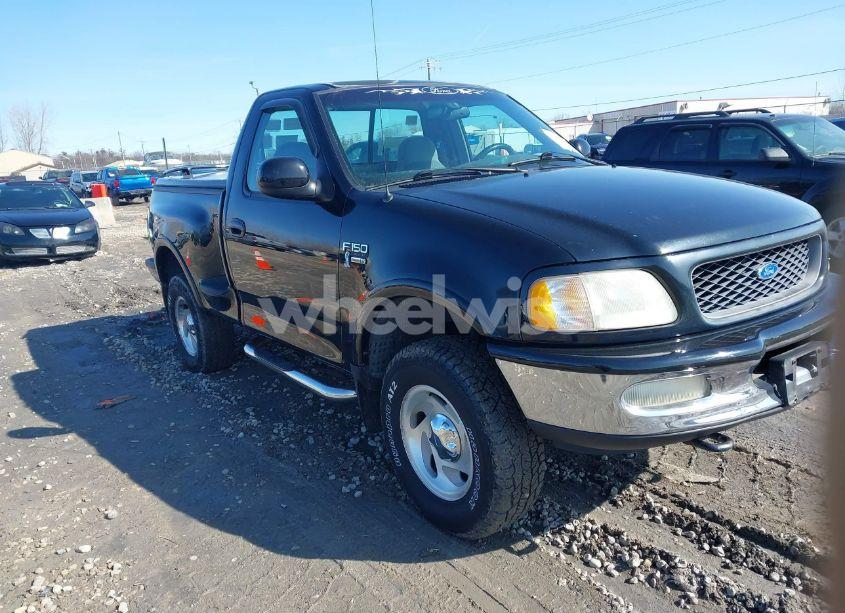 1997 Ford F-150 LARIAT/XL/XLT (VIN 1FTEF08LXVKC61361) main photo