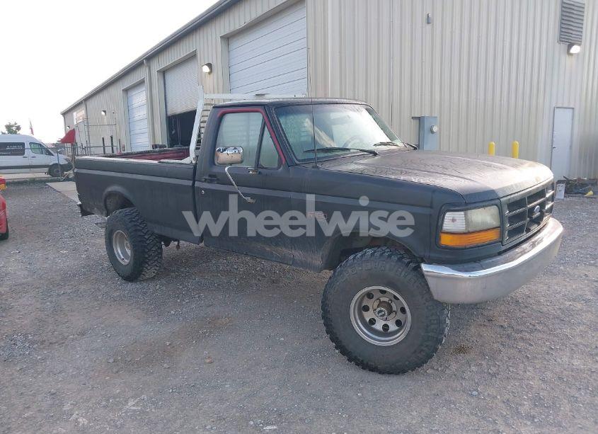 1995 Ford F150 (VIN 1FTEF14N2SLB65534) main photo