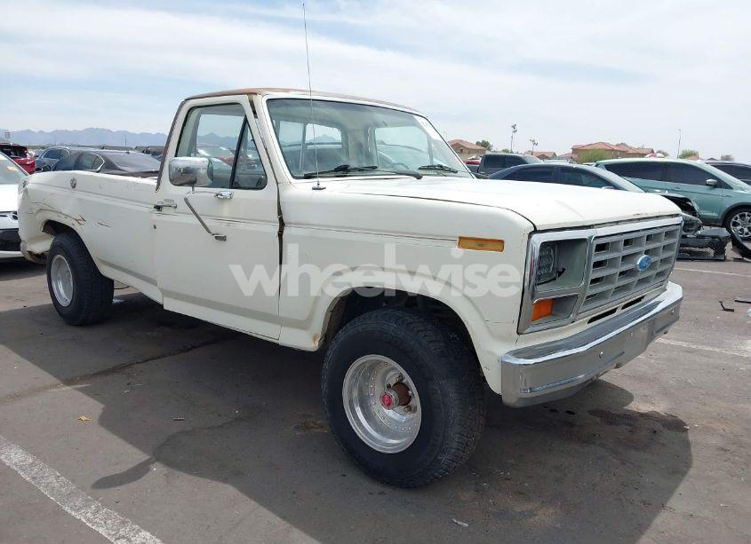 1983 Ford F150 (VIN 1FTEF14Y0DPA26492) main photo