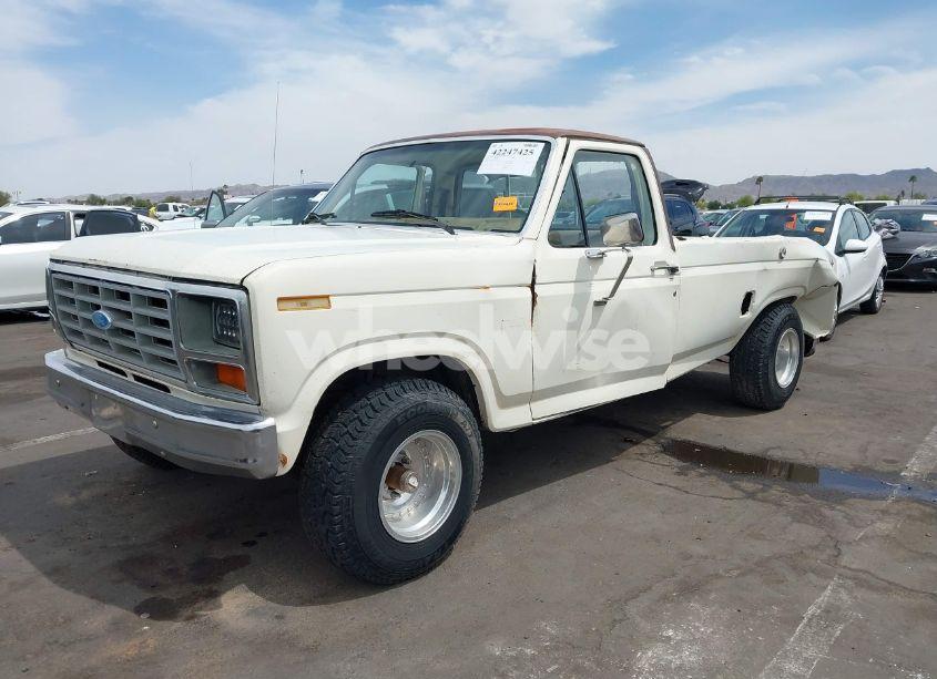 Photo 2 of 1983 Ford F150 (VIN 1FTEF14Y0DPA26492)