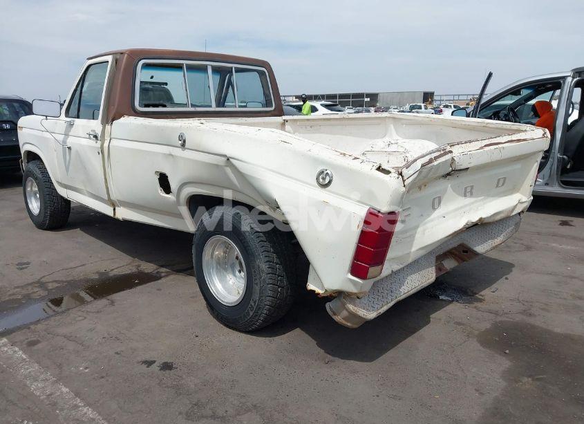 Photo 3 of 1983 Ford F150 (VIN 1FTEF14Y0DPA26492)