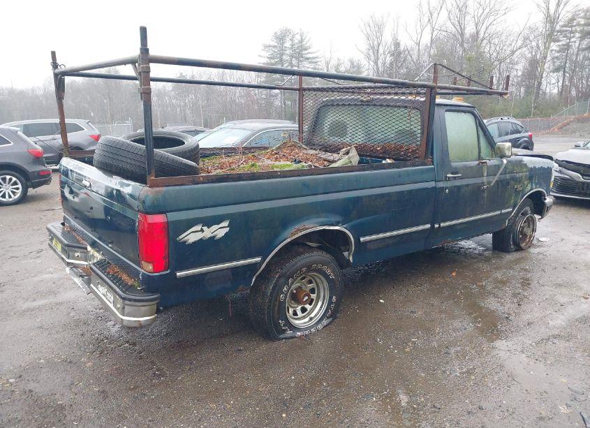 Photo 4 of 1992 Ford F150 (VIN 1FTEF14Y3NNA41520)