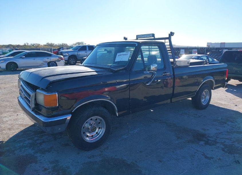 Photo 2 of 1988 Ford F150 (VIN 1FTEF15H1JPB62799)