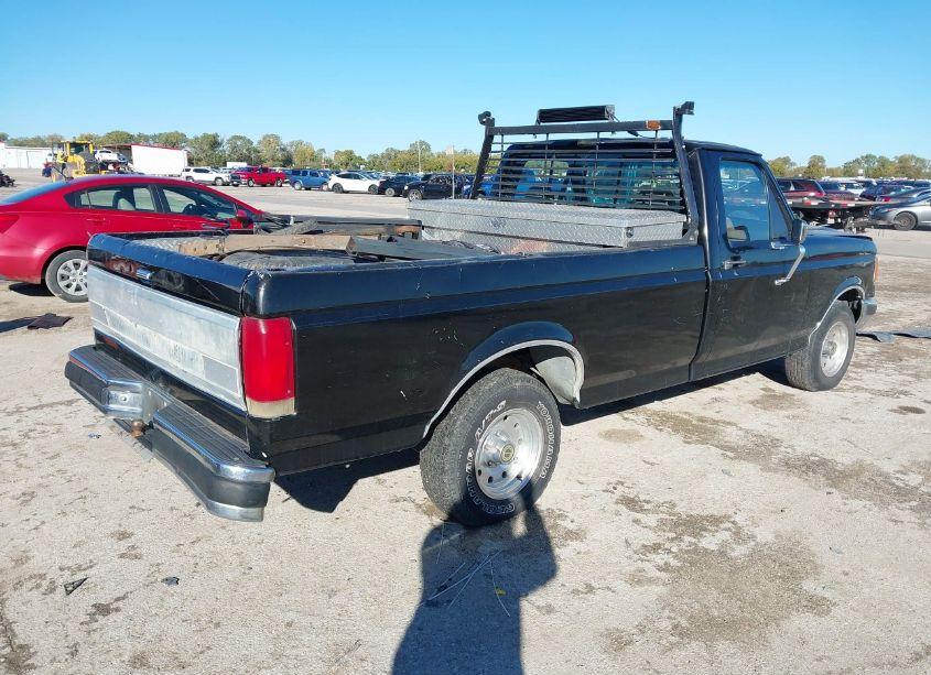 Photo 4 of 1988 Ford F150 (VIN 1FTEF15H1JPB62799)