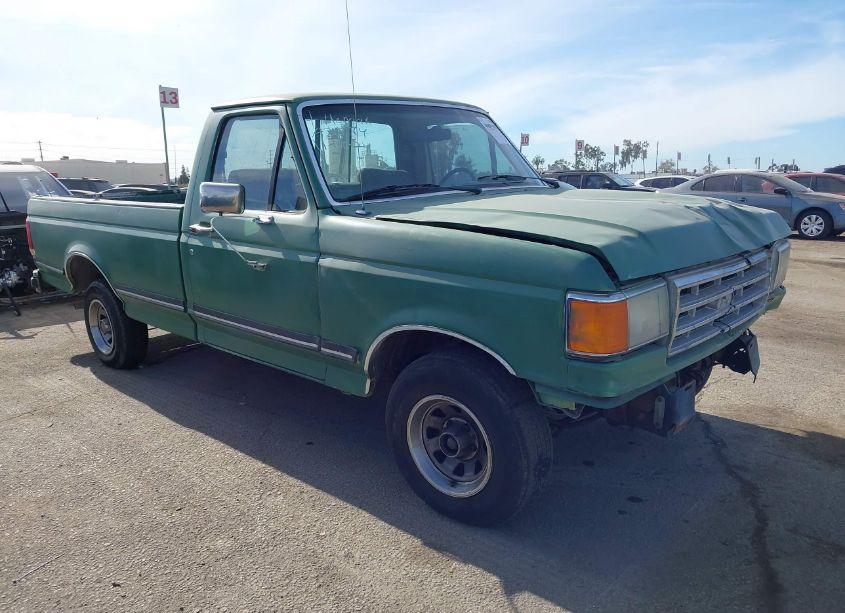1988 Ford F150 (VIN 1FTEF15N2JLA82764) main photo