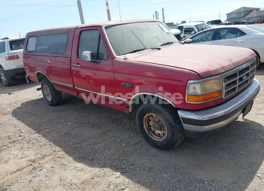 1995 Ford F150 (VIN 1FTEF15N2SLB94899) main photo