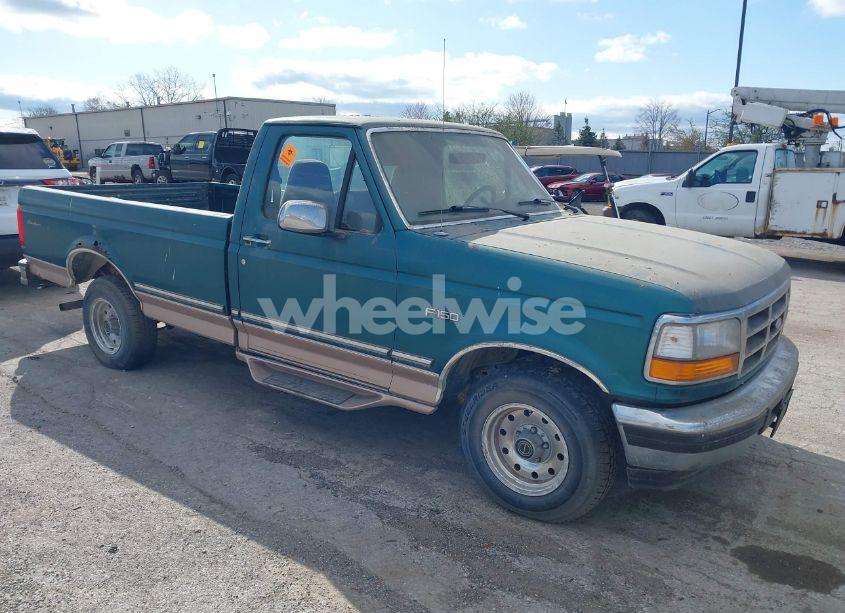 1996 Ford F150 (VIN 1FTEF15N7TLA47916) main photo