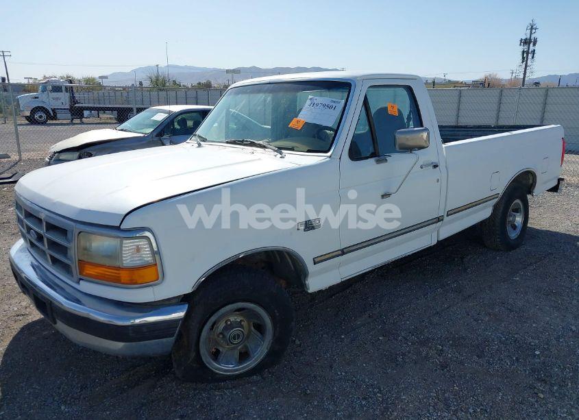 Photo 2 of 1996 Ford F150 (VIN 1FTEF15NXTLB46794)