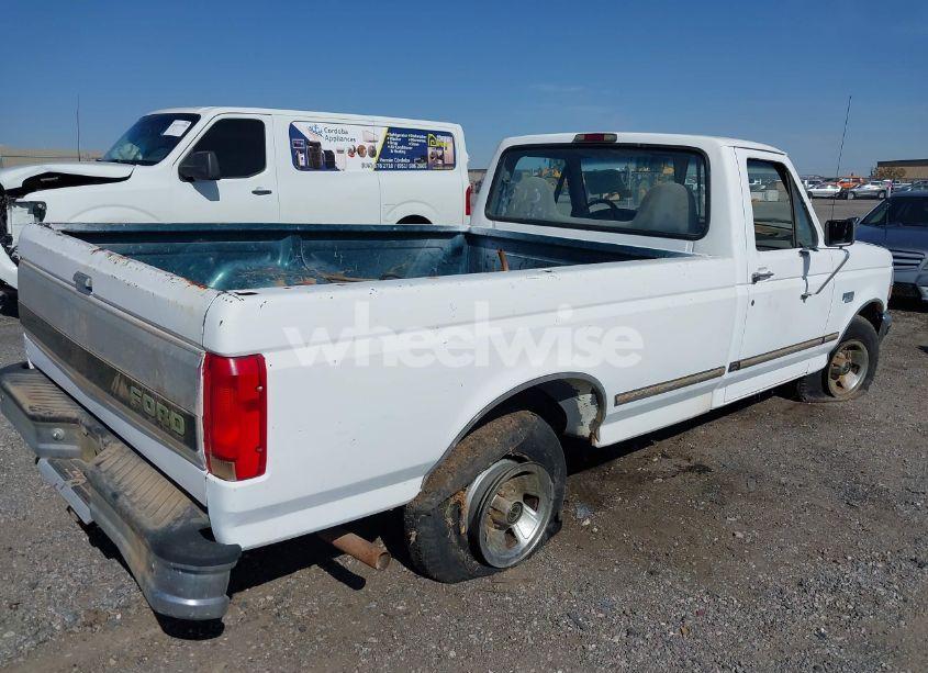 Photo 4 of 1996 Ford F150 (VIN 1FTEF15NXTLB46794)