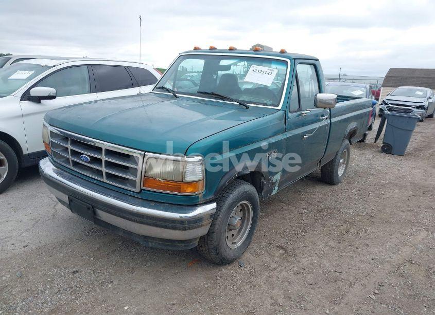 Photo 2 of 1996 Ford F150 (VIN 1FTEF15Y2TLA07642)