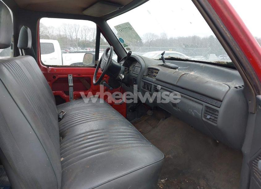 Photo 5 of 1992 Ford F150 (VIN 1FTEF15Y4NNA59779)