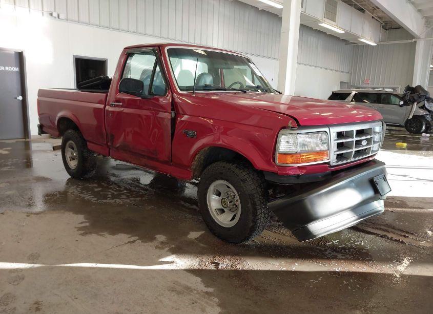 1996 Ford F150 (VIN 1FTEF15Y6TLB89667) main photo