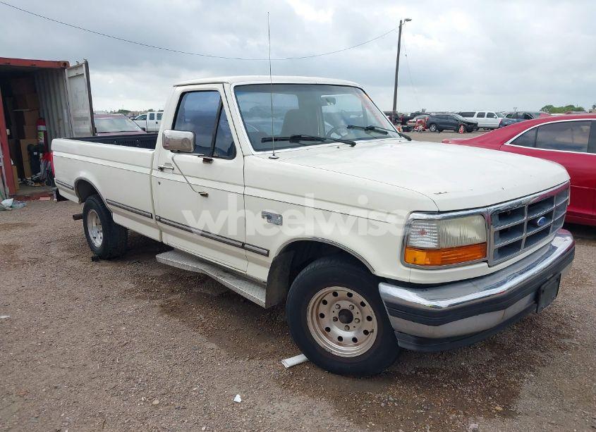 1995 Ford F150 (VIN 1FTEF15Y7SLB47443) main photo