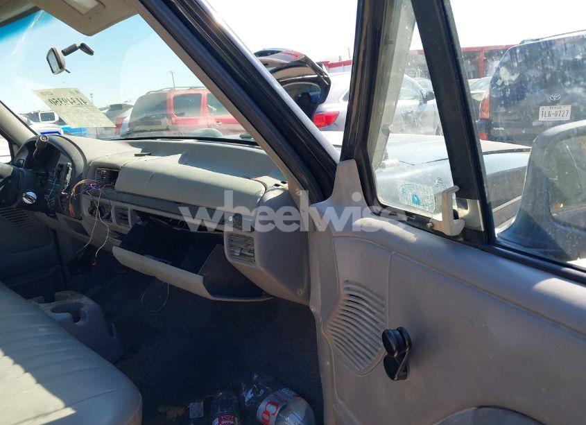 Photo 5 of 1996 Ford F150 (VIN 1FTEF15Y7TLB69931)