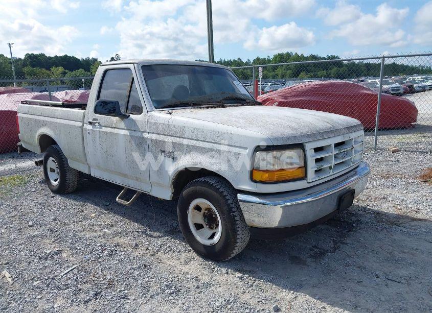1996 Ford F150 (VIN 1FTEF15Y8TLB22360) main photo