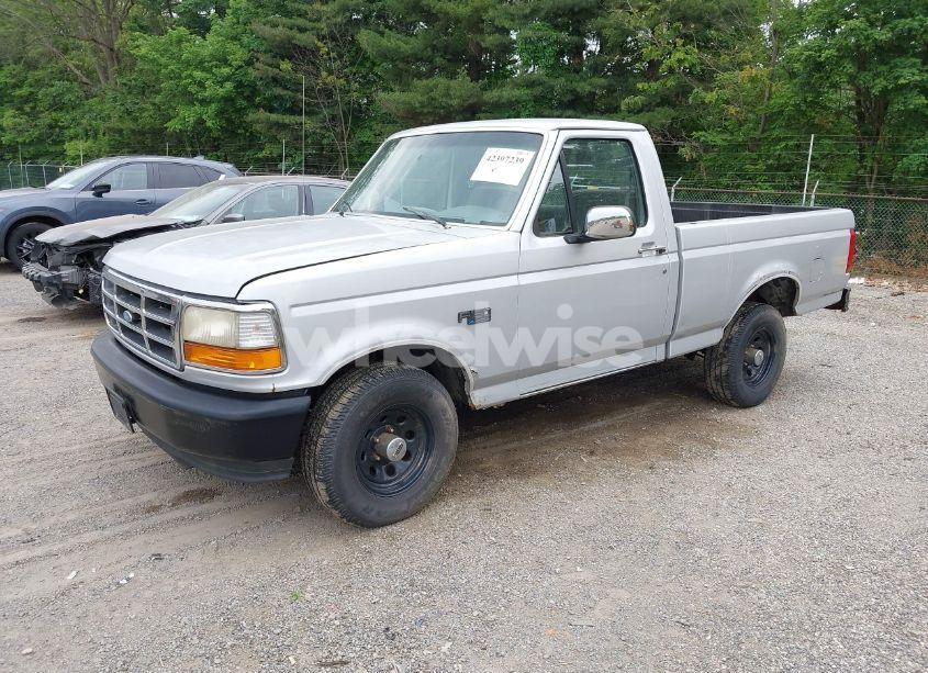 Photo 2 of 1996 Ford F150 (VIN 1FTEF15YXTLC17633)