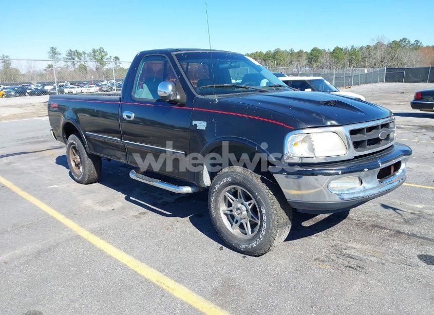 1997 Ford F-150 LARIAT/STANDARD/XL/XLT (VIN 1FTEF18L6VLA68947) main photo