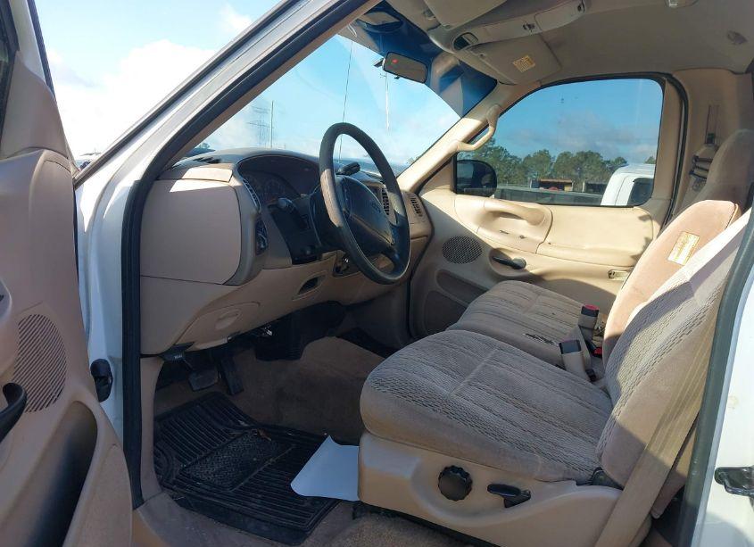 Photo 5 of 1997 Ford F-150 LARIAT/STANDARD/XL/XLT (VIN 1FTEF18L8VND30195)