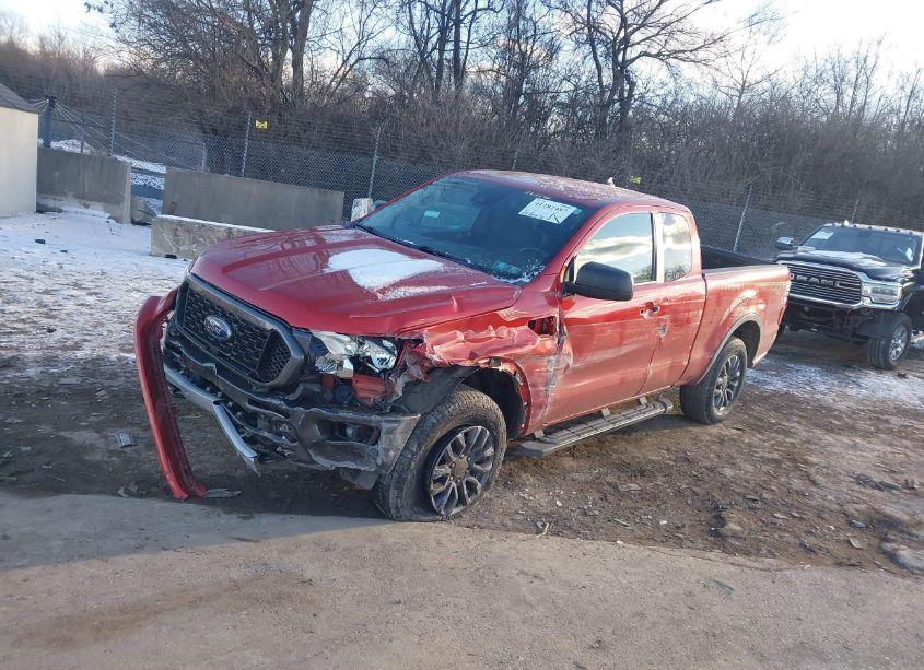 Photo 2 of 2019 Ford Ranger XLT (VIN 1FTER1FH5KLA65698)