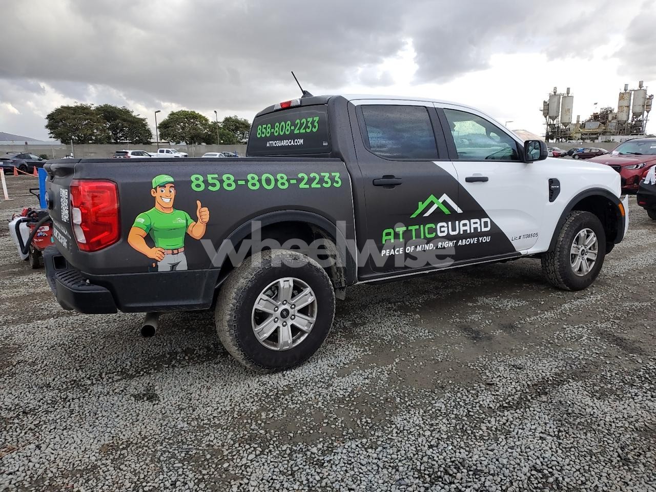 Photo 3 of 2024 FORD RANGER XL (VIN 1FTER4BH4RLE56732)