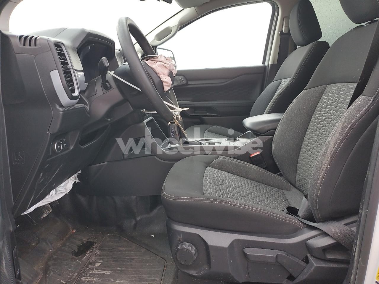 Photo 7 of 2024 FORD RANGER XL (VIN 1FTER4BH4RLE56732)