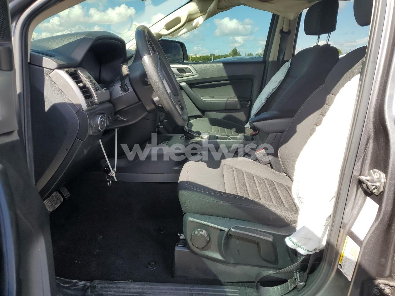 Photo 7 of 2021 FORD RANGER XL (VIN 1FTER4EH6MLD45099)