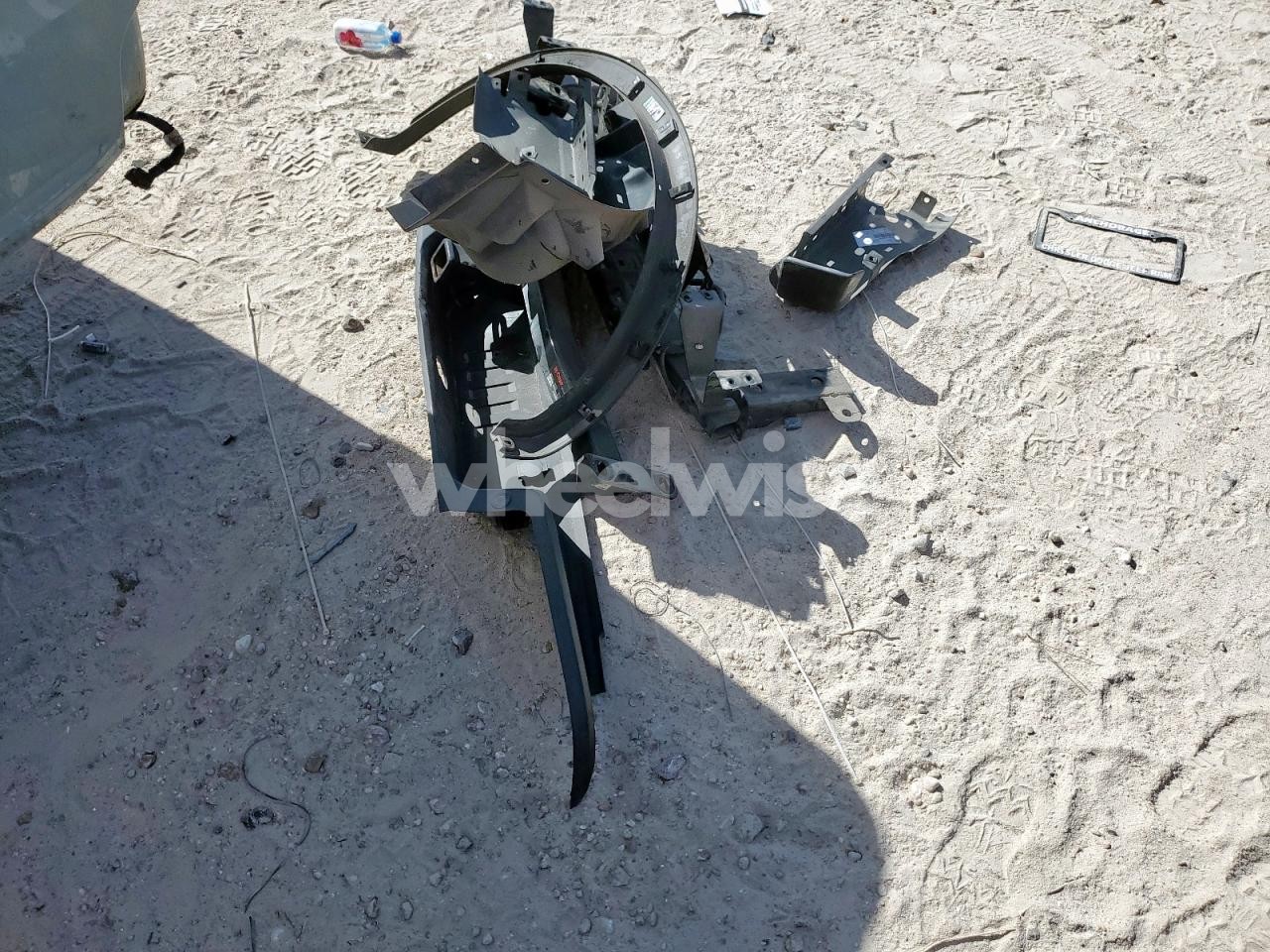 Photo 12 of 2022 FORD RANGER XL (VIN 1FTER4EHXNLD32213)