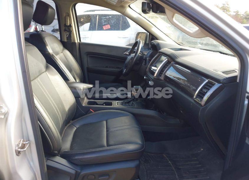 Photo 5 of 2019 Ford Ranger LARIAT (VIN 1FTER4FH6KLA72452)