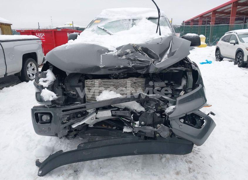 Photo 12 of 2019 Ford Ranger XLT (VIN 1FTER4FH8KLB13597)